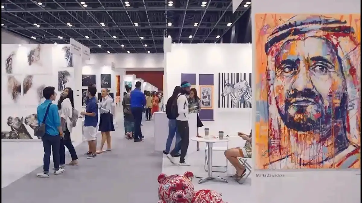ドバイ国際アートフェア