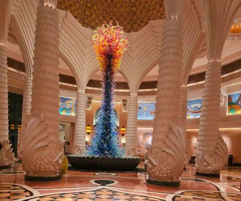 Vue intérieure de l'Hôtel Atlantis