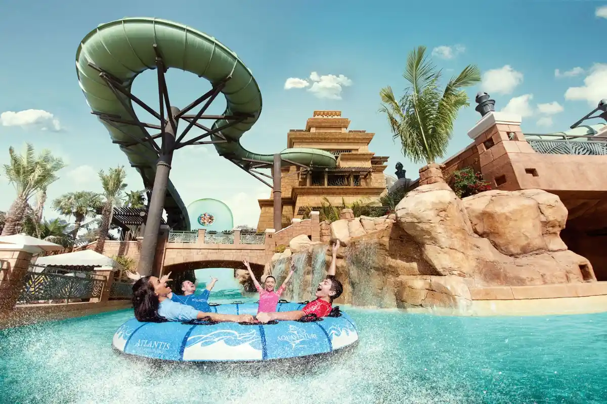 Wegbeschreibungen zum Wasserpark Atlantis in Dubai