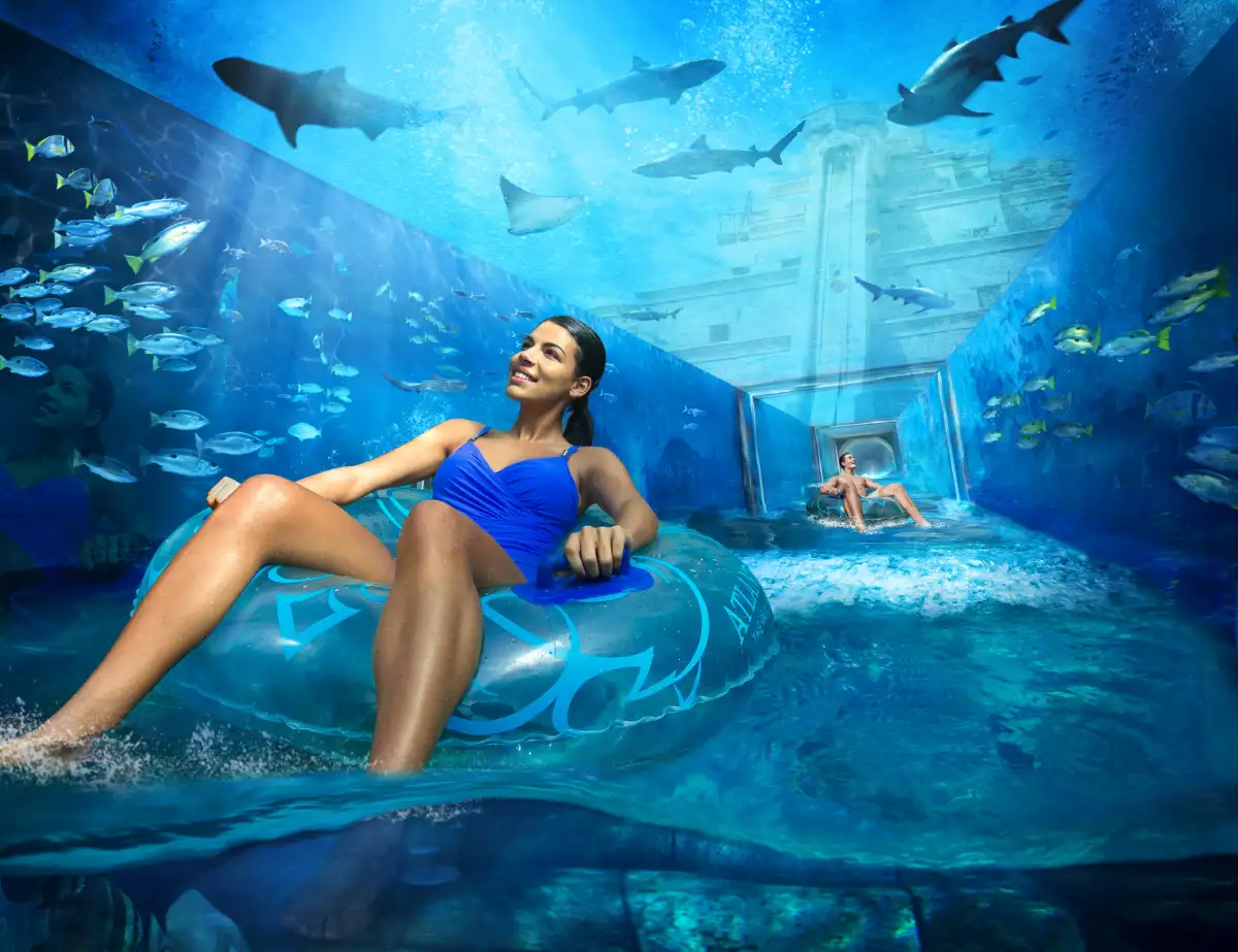 Wasserrutschen im Atlantis Wasserpark Dubai